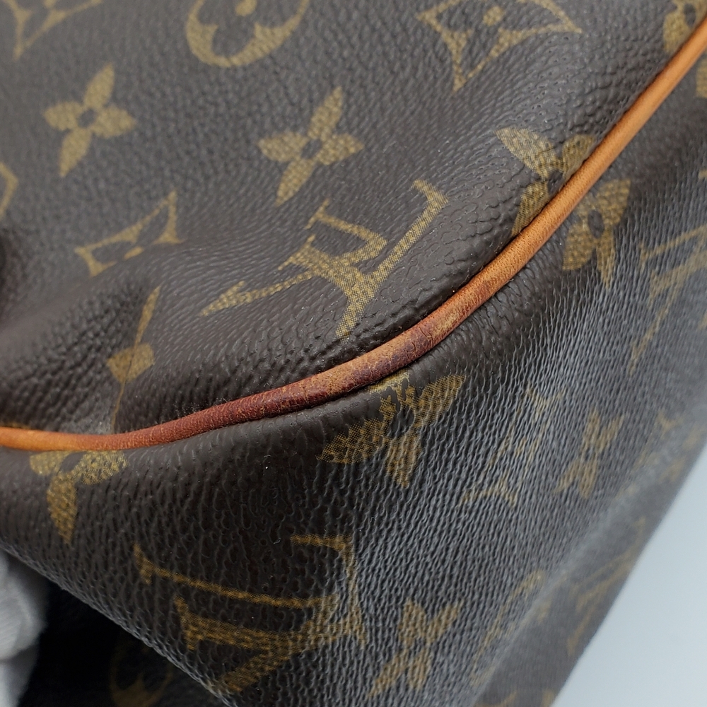 Louis Vuitton Batignolles Horizontal - Picture 8 of 17